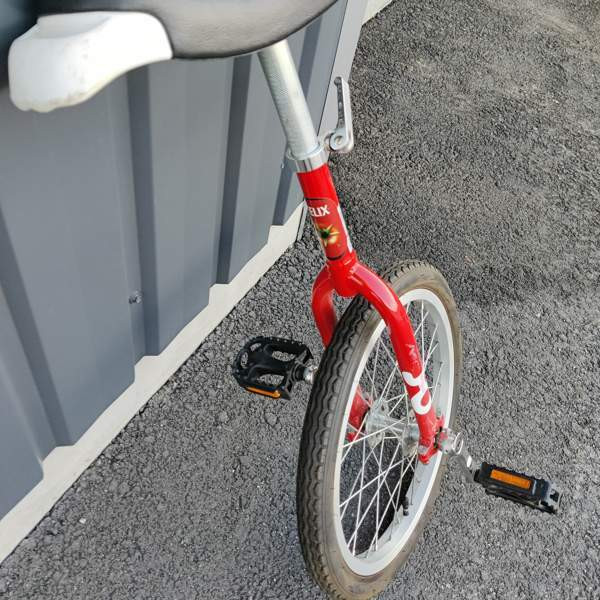 Felix yksipyöräinen Pori - valokuva 2