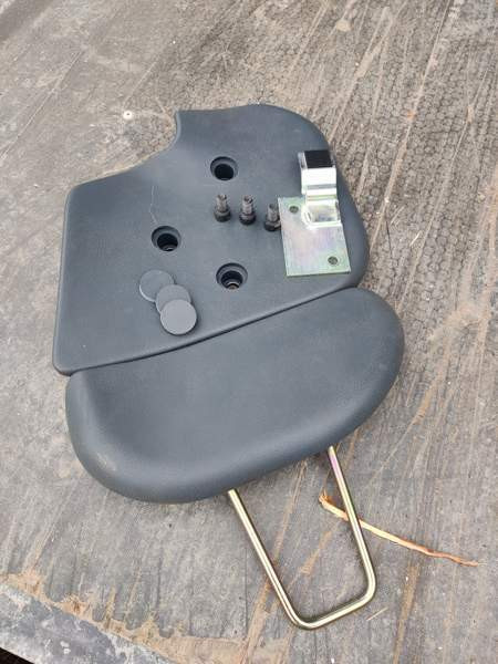 Massey ferguson apumiehen istuin Kalajoki - изображение 1