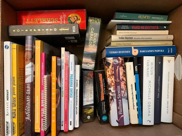 Kirjalaatikko koko satsi yhteishinta nouto Oulu - valokuva 1