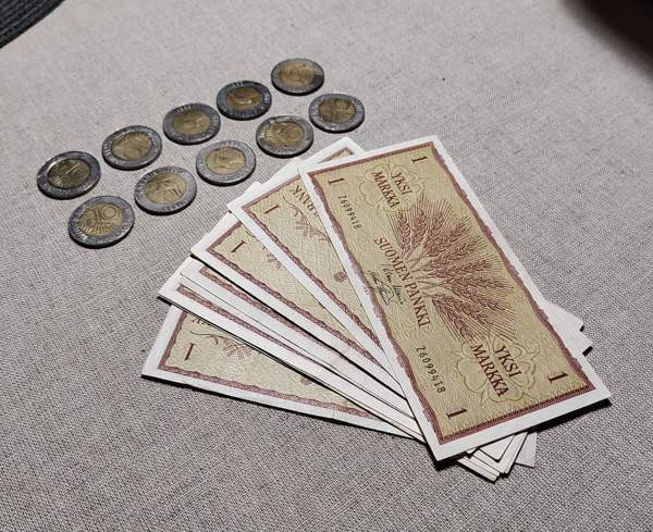 Markan seteleitä ja kolikoita Lahti - photo 1