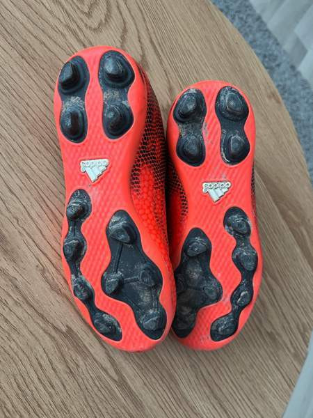 Adidaksen nappikset koko 33 Vaasa - photo 2