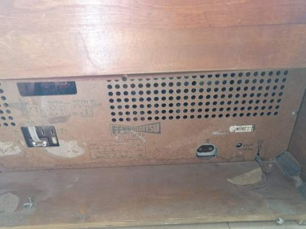 Vanha levysoitinradio yhdistelmä Vantaa - valokuva 4