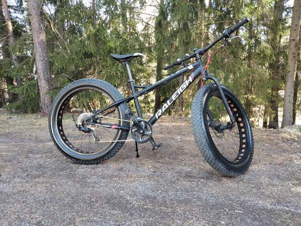 Raleigh mobby Dick 26" fatbike Nousiainen - изображение 1