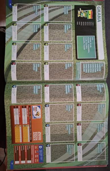 Panini, tyhjä jalkapallotarrojen keräilyalbumi South Africa 2010 Kangasala - photo 3