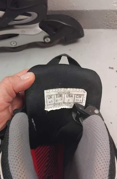 Salomon Rullaluistimet koko37 Tampere - valokuva 2