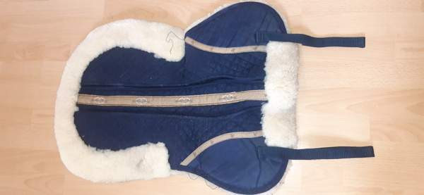 Lampaankarvaromaani Tuusula - valokuva 1