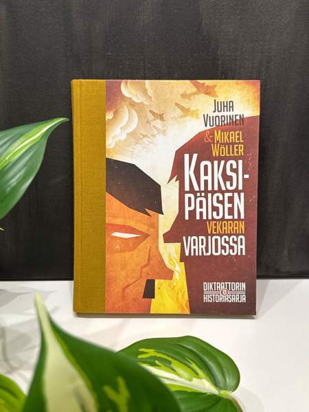 Juha Vuorinen: Kaksipäisen vekaran varjossa Jyväskylä - valokuva 1