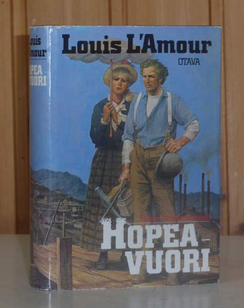 L`Amour Louis: Hopeavuori Tampere - valokuva 1