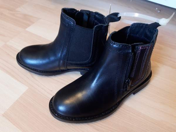 Ratsastuskengät 28 UUDET Туусула - изображение 1