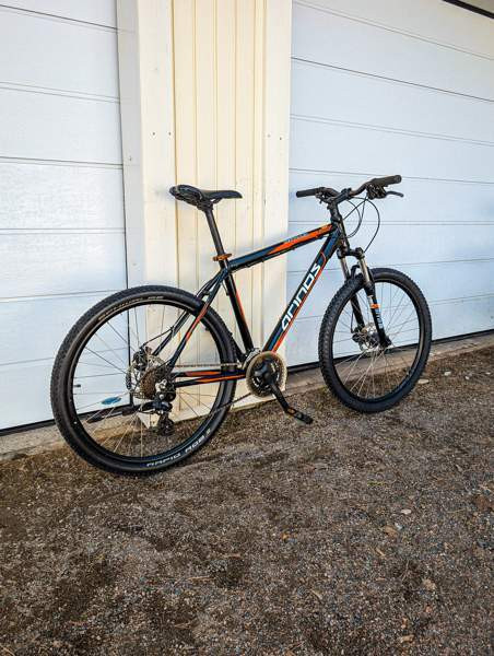 Hyväkuntoinen Arinos MTX3 26" maastopyörä Espoo - valokuva 3