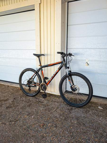 Hyväkuntoinen Arinos MTX3 26" maastopyörä Espoo - valokuva 1