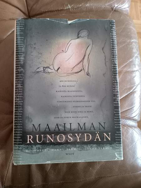 Maailman runosydän -kirja Kankaanpää - valokuva 1