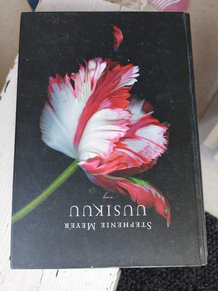 Nuorten kirjoja Mikkeli - valokuva 3