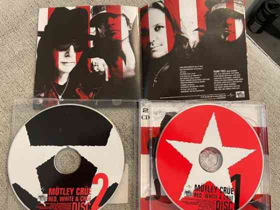 MÖTLEY CRUE : Red,White and Crue  2CD Helsinki