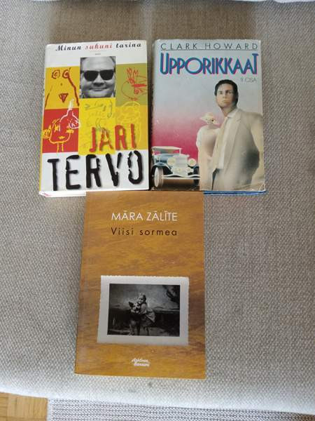 3 kirjaa, kaunokirjallisuus. Lahti - valokuva 1