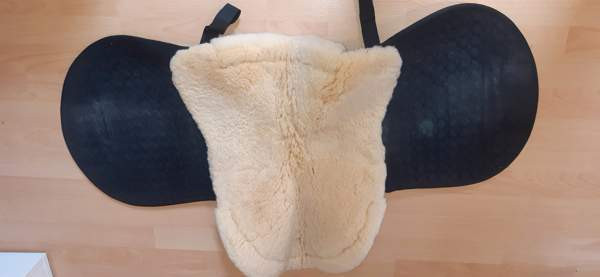 Christ lampaankarvahuopa Tuusula - photo 2