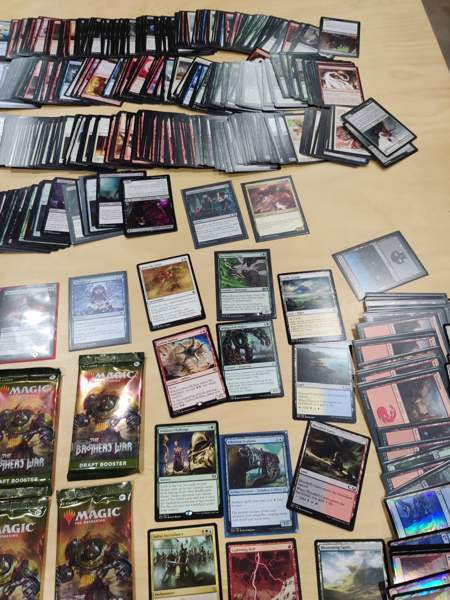 MTG - Uudempia kortteja 1000+ ja 6x Boosters Rovaniemi - valokuva 7