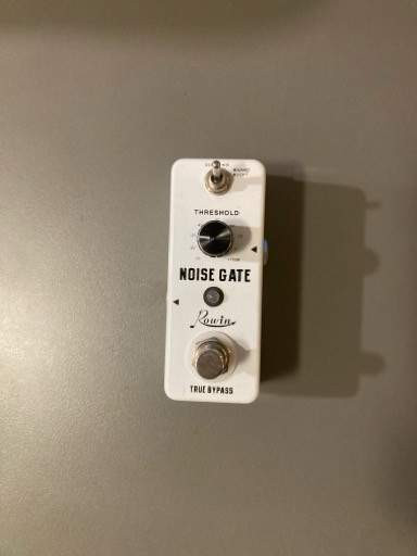 Rowin Noise Gate pedaali Helsinki - valokuva 1