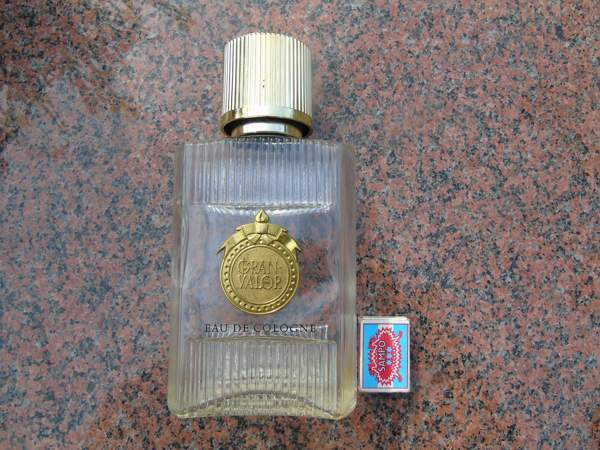 GRANVALOR jättikokoinen esittelypullo ( somistepullo) Uusikaupunki - valokuva 2