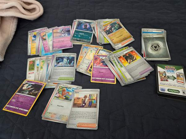 Pokemon kortteja Йоэнсуу - изображение 1