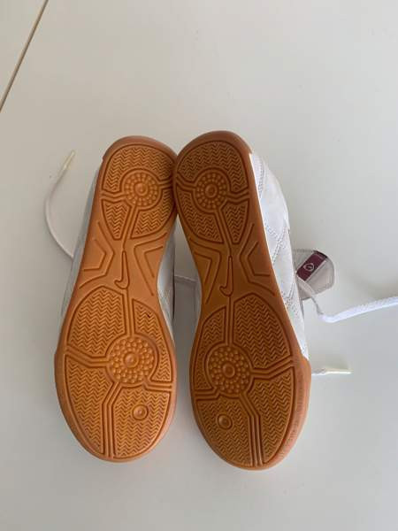 Nike futsal/susäpelikengät Vantaa - valokuva 2