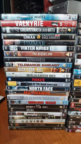 Sotaleffoja ja -dokkareita Orivesi - valokuva 2