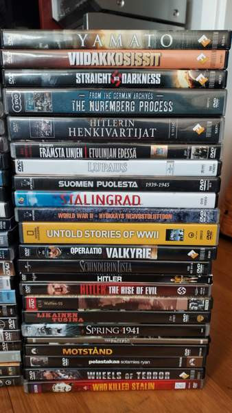 Sotaleffoja ja -dokkareita Orivesi - valokuva 1