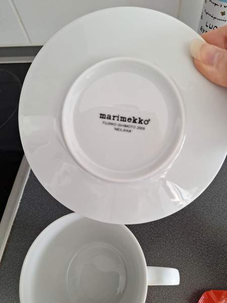 Marimekko kahvikuppi / teekuppi ja lautanen Turku - valokuva 5