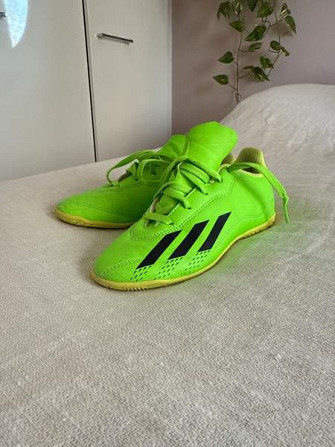 Adidas lasten futsal jalkapallo kengät koko 31 Helsinki - изображение 1