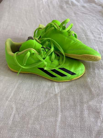 Adidas lasten futsal jalkapallo kengät koko 31 Helsinki - изображение 2
