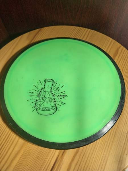 MVP disc Volt (Neutron plastic) Киркконумми - изображение 1