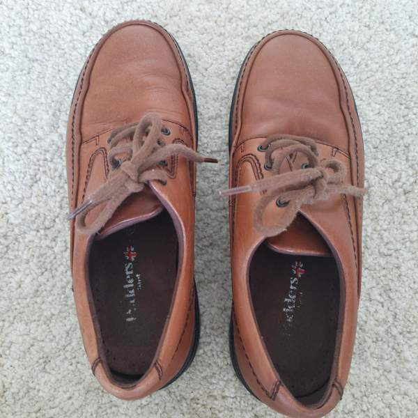 Miesten nahkakengät 42 Helsinki - valokuva 3