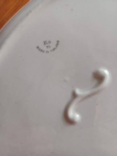 Arabian Pikkuruusu- tarjoiluvati Nurmijaervi - photo 2