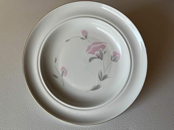 JLMENAU ruokailuastiasto Joensuu - photo 4