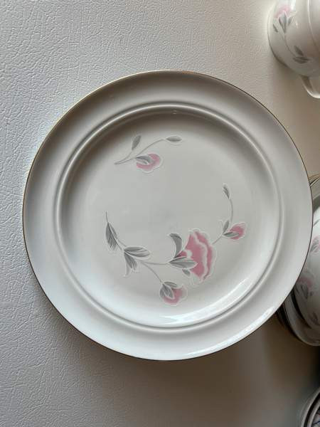 JLMENAU ruokailuastiasto Joensuu - photo 3