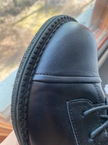 Naisten PU-nahkasaappaat Helsinki - valokuva 4