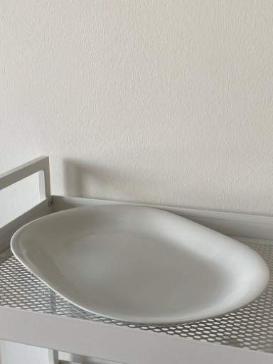 posliininen tarjoilulautanen Rovaniemi - valokuva 1