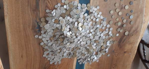 Kasa kolikoita markkoja ja pennejä Jyvaeskylae – foto 1