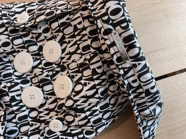 Koiran takki / puku Wouapy 42 Helsinki - изображение 3