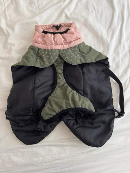 Koiran parkatakki Эспоо - изображение 2