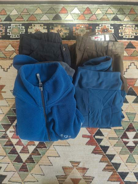 Naisten retkeilyvaatepaketti M/38 Espoo – foto 1