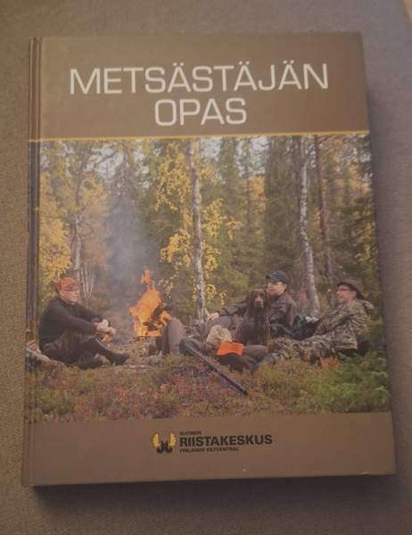 Metsästäjän opas-kirja Oulu - valokuva 1