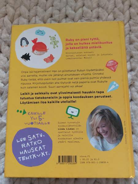 Linda Liukas Maailman paras koodi -satukirja Tampere - photo 2