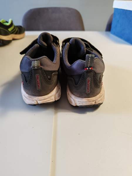 Vikingin goretex lenkkarit koko 28 Lieto – foto 3