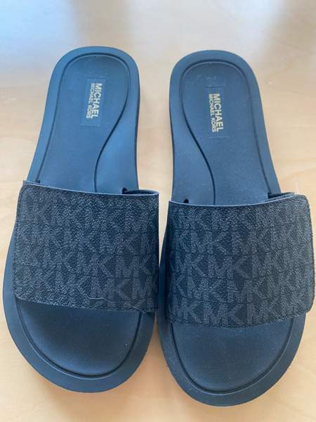 Mickhael Kors sandaalit Espoo - valokuva 3