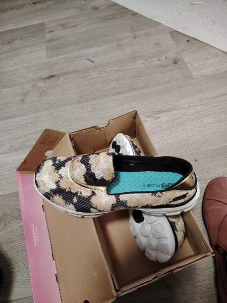 Tuommoiset kengät Hamina - valokuva 1