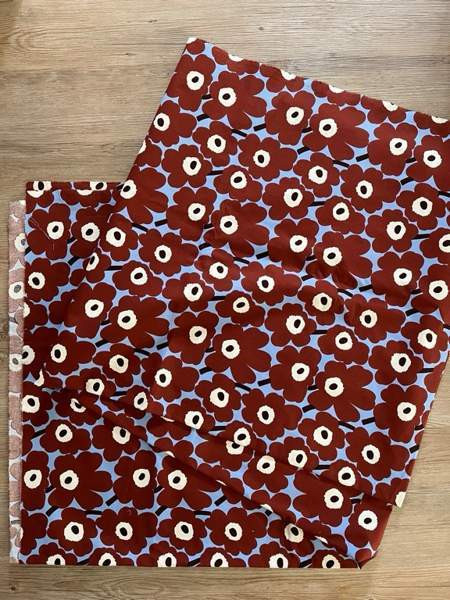 Marimekko Pieni Unikko 4,4m x 1,45m verhokangas verho Lappeenranta - valokuva 1