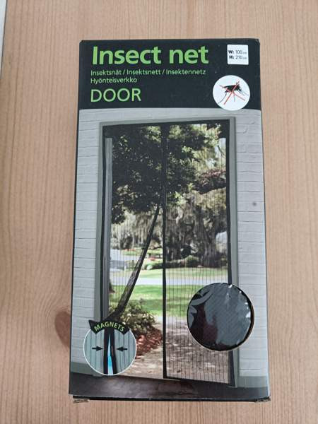 Uusi hyönteisverkko oveen Лохья - изображение 1