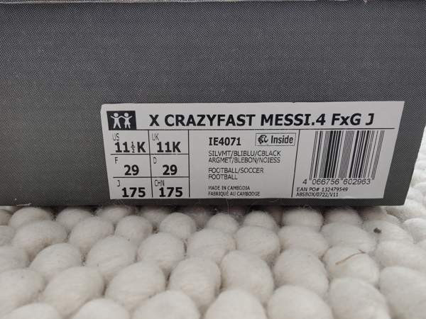 Lasten adidas jalkapallokengät, koko 29 Helsinki - изображение 2