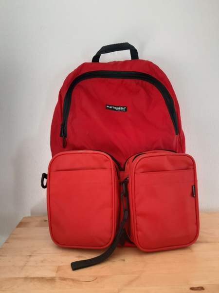 Punainen Marimekko reppu Tampere - valokuva 2